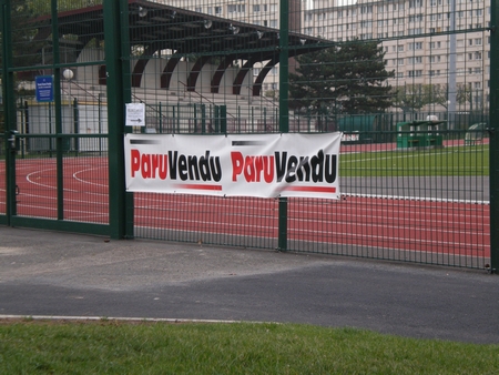 Tribune du stade Allende